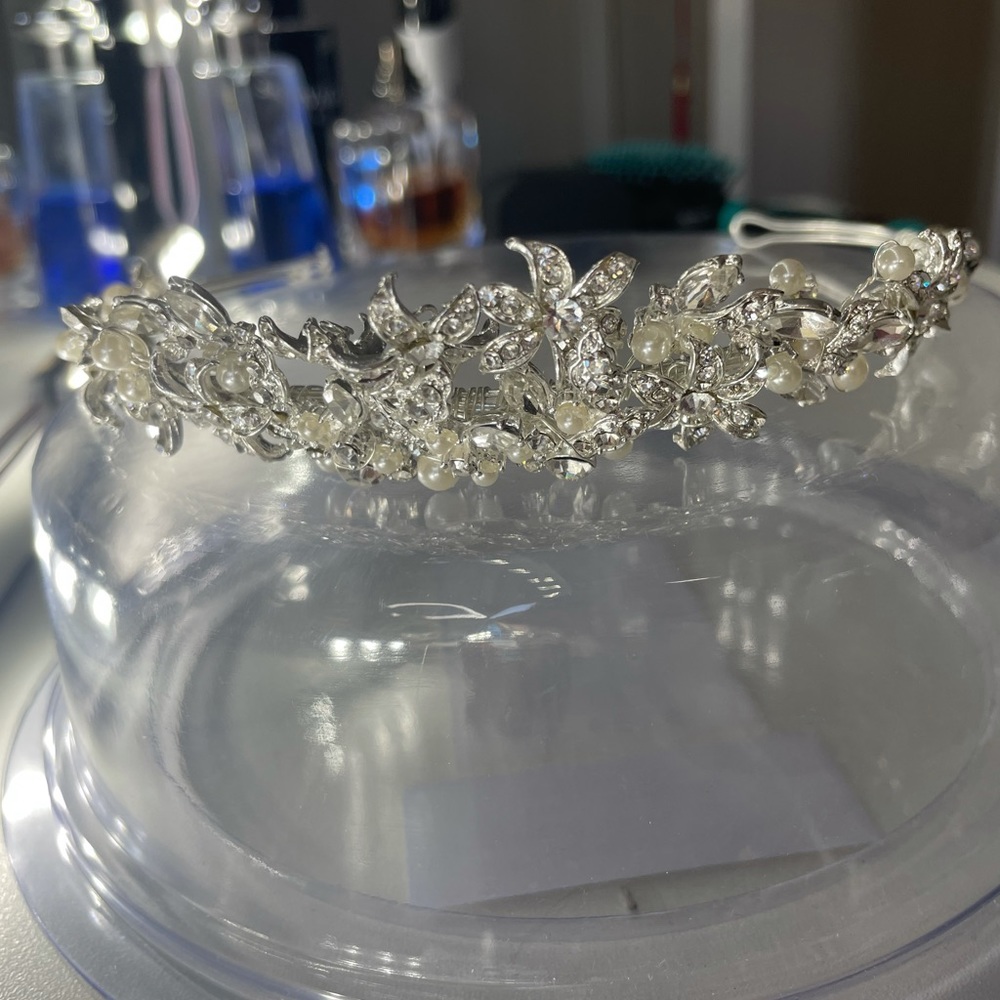 Tiara